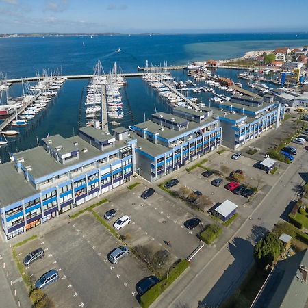 Boern Brn Ankerplatz Lejlighed Laboe Eksteriør billede